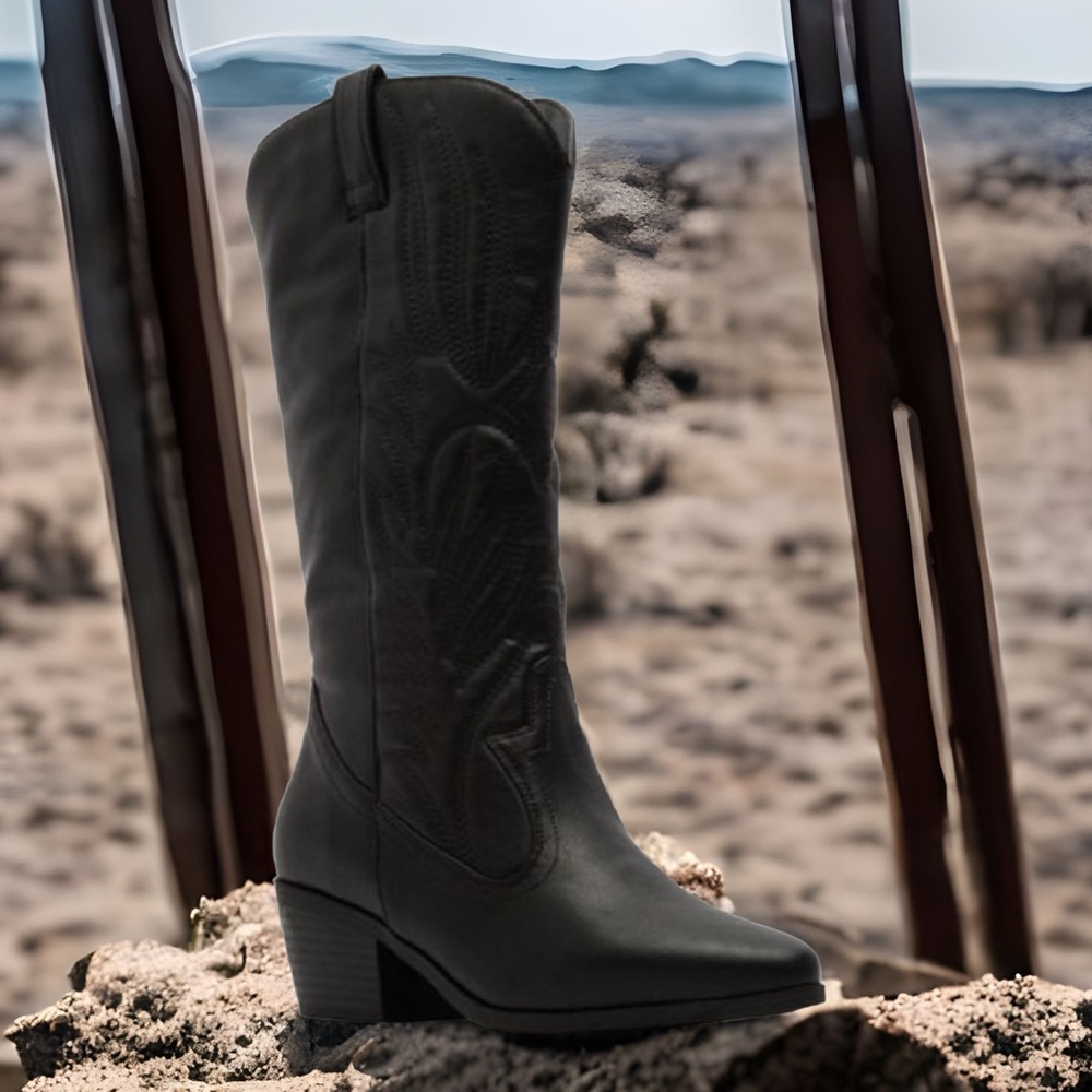 Last Pair! Qupid Montana-73 Black Festival Heeled Cowboy Boot - Picture 4 of 8